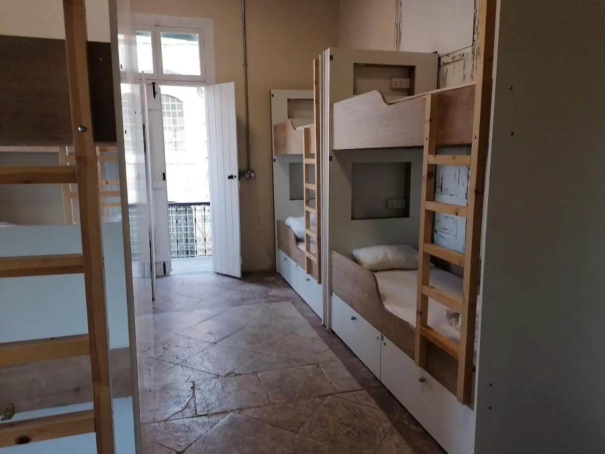 Le Mat Hostel Larnaca 0*,  Kypr